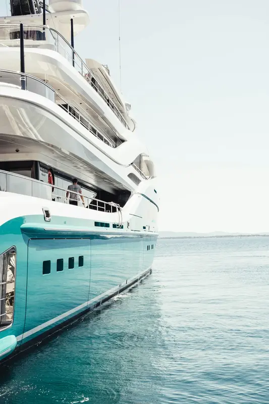 Breeze.Yachts Premium Domain